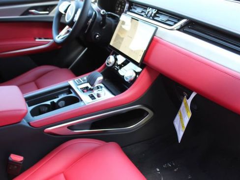 New 2026 Jaguar F-PACE R-Dynamic S image 24