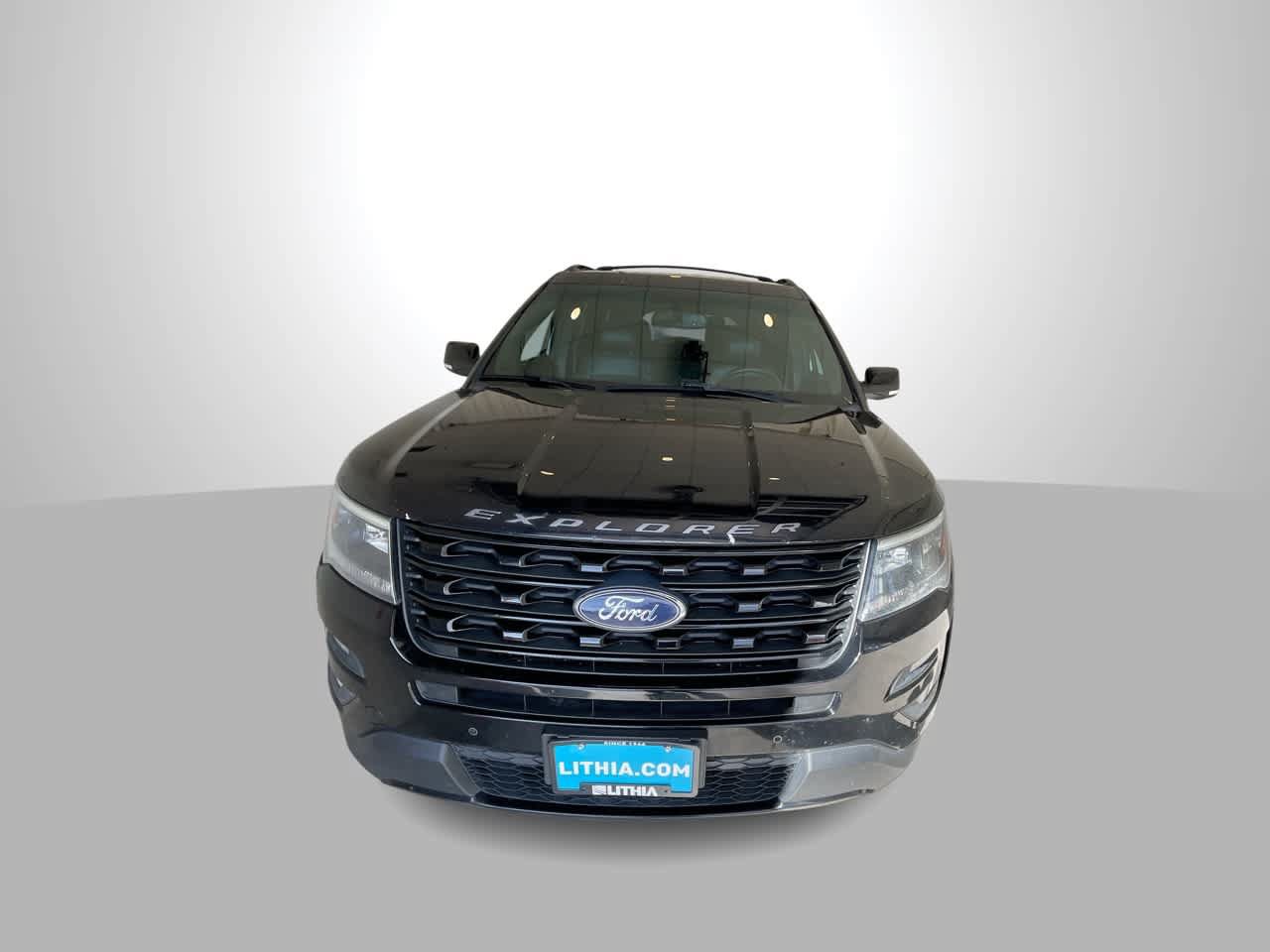 Used 2017 Ford Explorer Sport AWD/4WD image 3