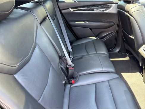 Used 2023 Cadillac XT6 Premium Luxury AWD/4WD image 13