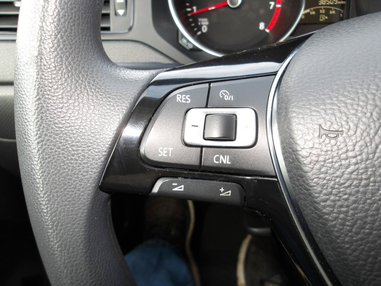 Used 2016 Volkswagen Jetta S FWD image 15
