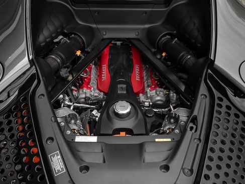 Certified 2023 Ferrari SF90 Stradale image 19