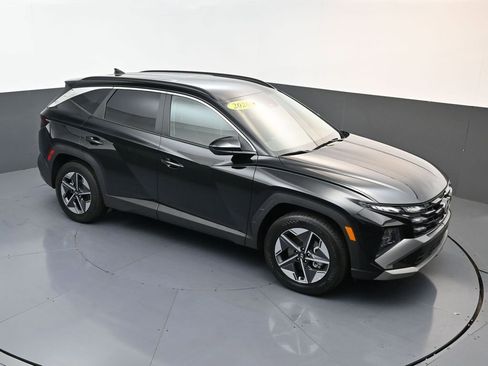Used 2026 Hyundai Tucson SEL FWD image 14