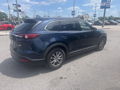 Used 2019 MAZDA CX-9 Touring w/ Touring Premium Package image 3