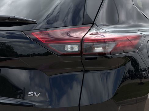 Used 2024 Nissan Rogue SV w/ SV Premium Package FWD image 10
