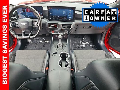 Used 2024 Ford Mustang Coupe image 9