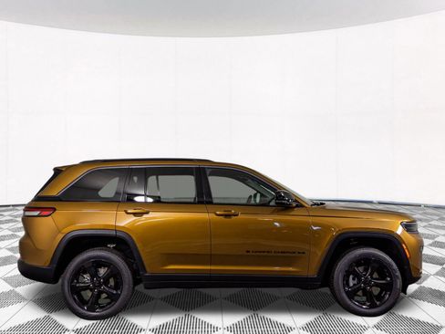 New 2026 Jeep Grand Cherokee Limited AWD/4WD image 14
