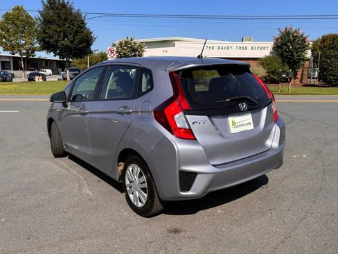 Used 2017 Honda Fit LX image 5