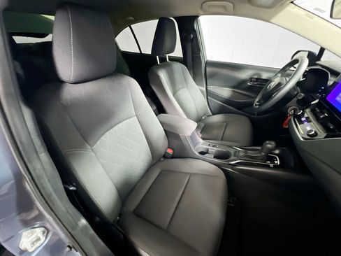 Used 2023 Toyota Corolla LE FWD image 30