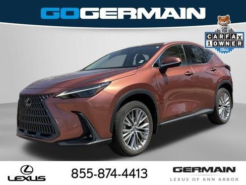 Used 2025 Lexus NX 350h AWD w/ Luxury Package image 1