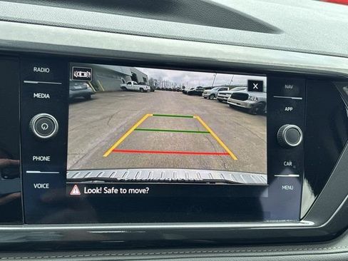 Used 2023 Volkswagen Taos SEL image 29