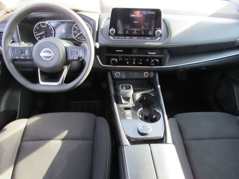 Used 2023 Nissan Rogue S AWD/4WD image 17