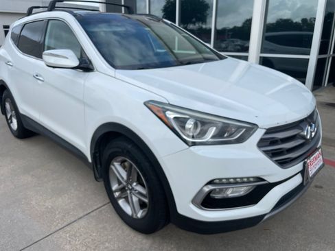 Used 2017 Hyundai Santa Fe Sport w/ 2.4L Tech Package 04 FWD image 4