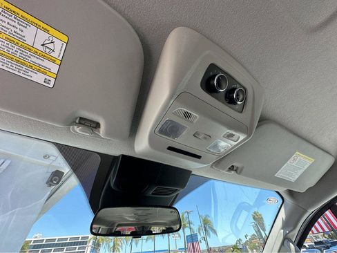 Used 2023 Ford Transit 350 XLT RWD image 21