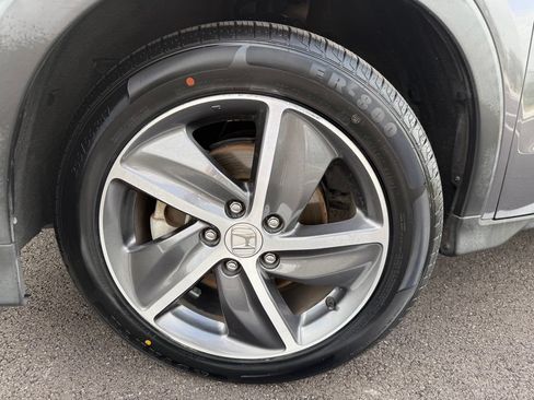 Used 2021 Honda HR-V EX-L image 9