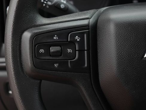 Used 2023 Chevrolet Silverado 1500 Custom AWD/4WD image 26