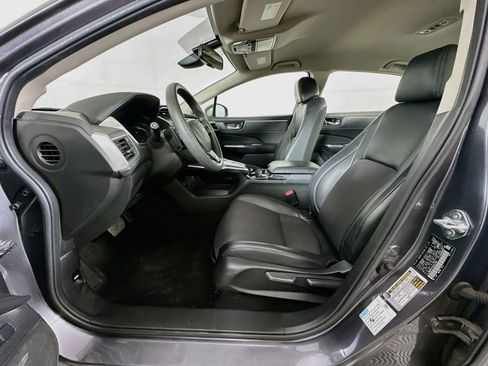 Used 2018 Honda Clarity Plug-In Hybrid image 13