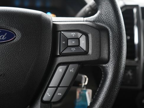 Used 2015 Ford F150 XLT w/ Equipment Group 302A Luxury AWD/4WD image 24