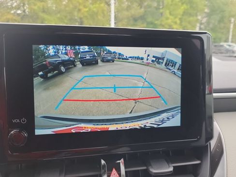 Used 2026 Toyota Corolla LE FWD image 17