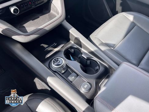 Certified 2025 Ford Explorer Active w/ Active Comfort Package AWD/4WD image 30