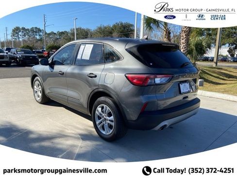 Certified 2022 Ford Escape S image 6