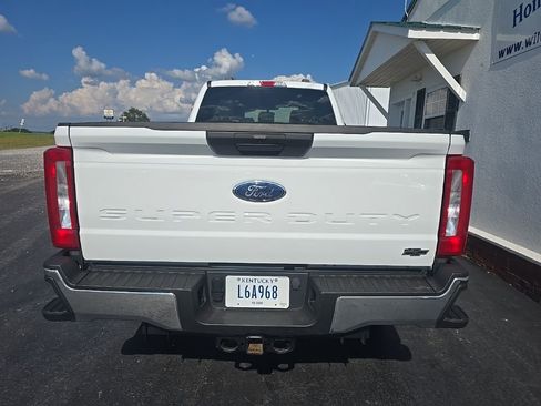 Used 2024 Ford F250 XLT image 7