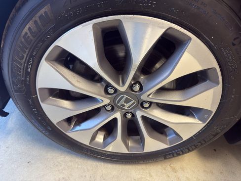 Used 2013 Honda Accord EX-L image 28