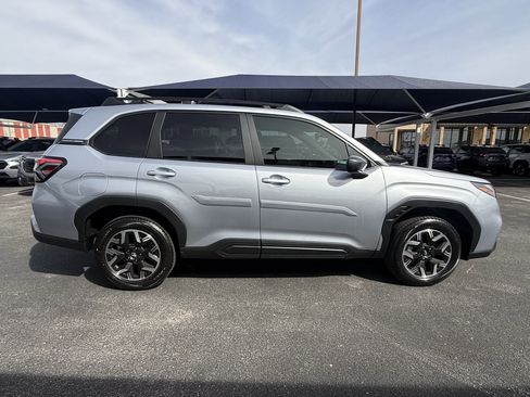 New 2026 Subaru Forester Premium image 8