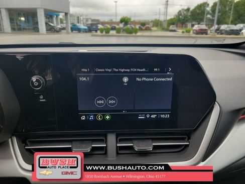 New 2026 Chevrolet Trax RS w/ Sunroof Package FWD image 28