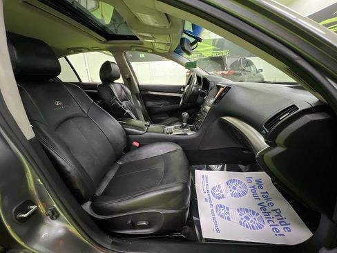 Used 2010 INFINITI G37 Journey w/ Premium Pkg RWD image 29