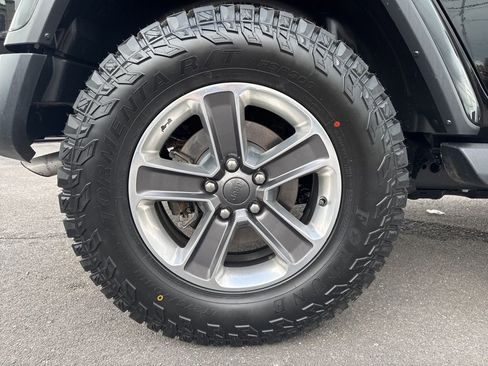 Used 2020 Jeep Wrangler Unlimited Sahara w/ Cold Weather Group image 12