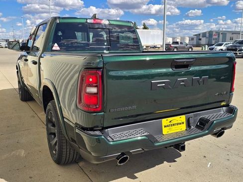 New 2026 RAM 1500 4x4 Crew Cab image 7