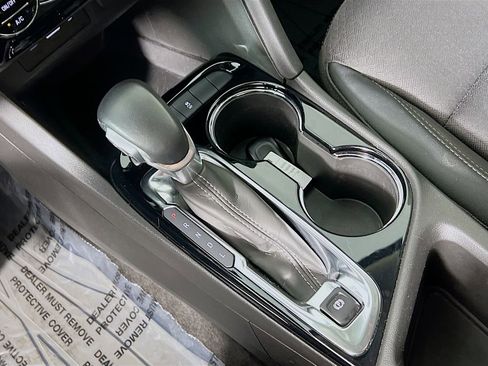 Used 2023 Buick Encore GX Select image 16