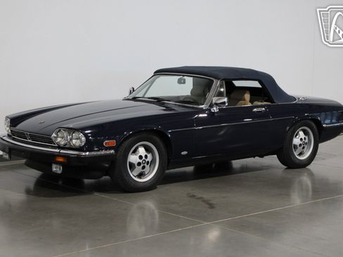 Used 1988 Jaguar XJS Convertible image 27