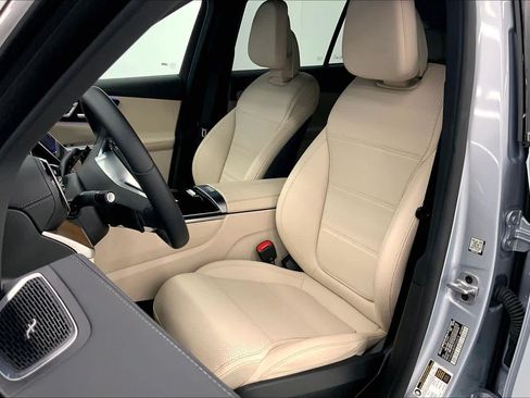 Certified 2023 Mercedes-Benz GLC 300 image 22