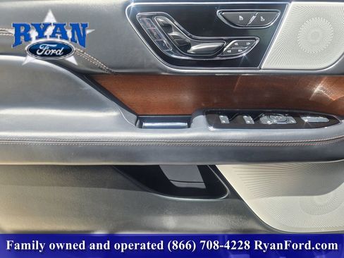 Used 2024 Lincoln Navigator L Black Label AWD/4WD image 16
