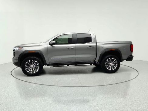 Used 2026 GMC Canyon Denali AWD/4WD image 4