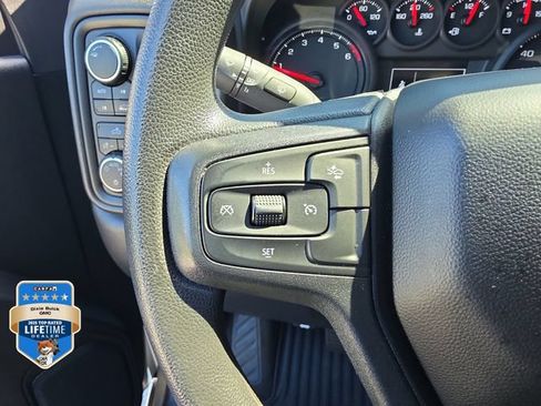 Certified 2025 Chevrolet Silverado 1500 Custom AWD/4WD image 22