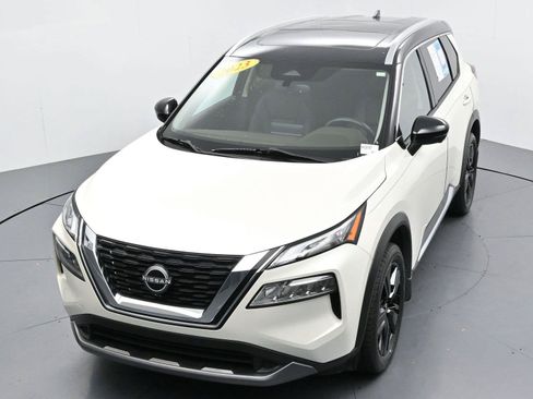 Used 2023 Nissan Rogue SL FWD image 39