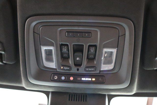 Used 2024 GMC Sierra 2500 Denali Ultimate AWD/4WD image 75