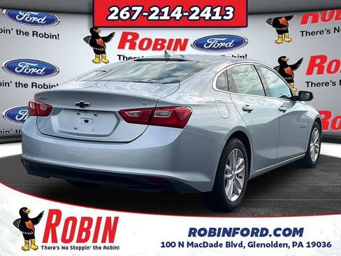 Used 2017 Chevrolet Malibu LT FWD image 7