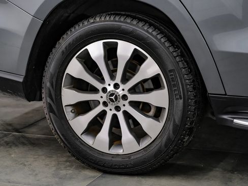 Used 2018 Mercedes-Benz GLS 450 4MATIC w/ Premium Package image 68