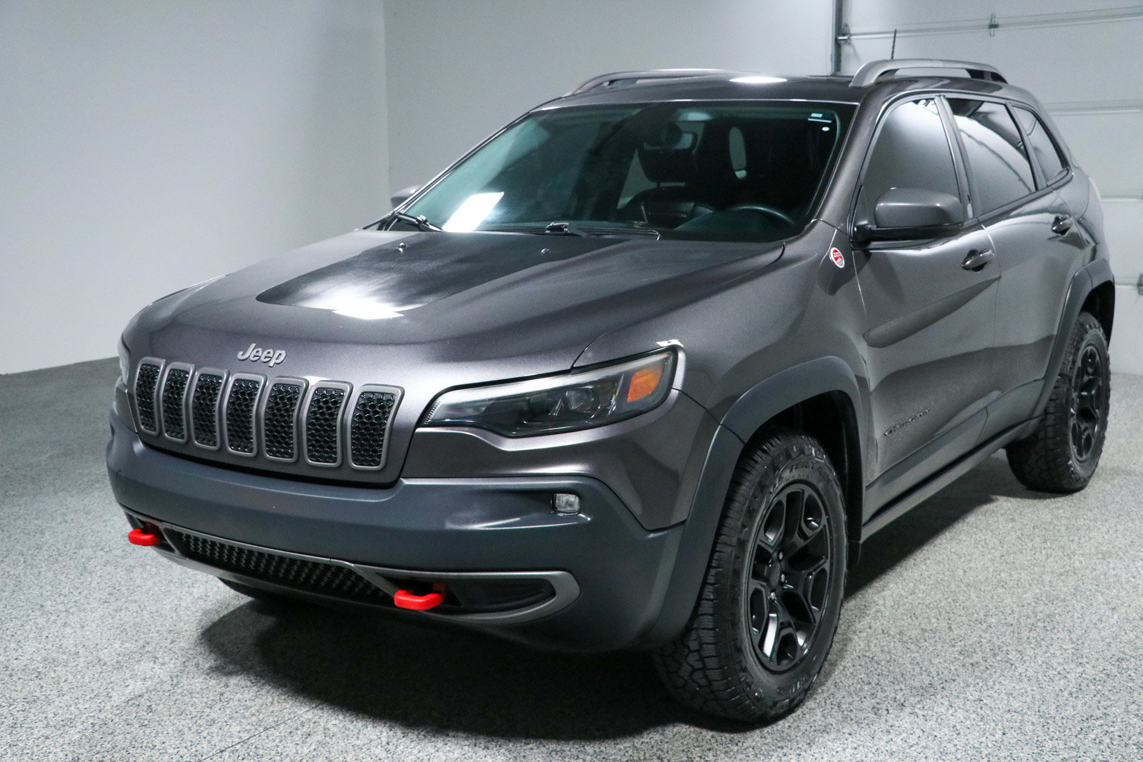 Used 2020 Jeep Cherokee Trailhawk w/ Trailer Tow Group AWD/4WD image 30