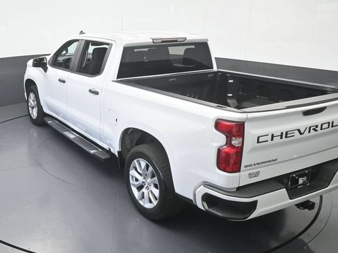 Used 2022 Chevrolet Silverado 1500 Custom RWD image 43