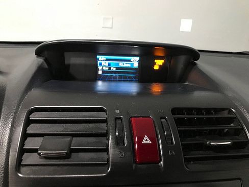 Used 2015 Subaru Forester 2.5i w/ Alloy Wheel Package image 28