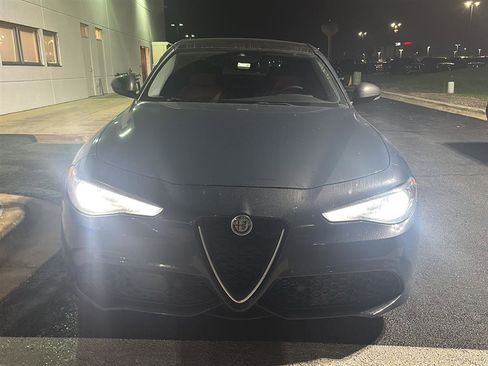 Used 2019 Alfa Romeo Giulia Ti Sport w/ Quick Order Package 22S Sport image 2