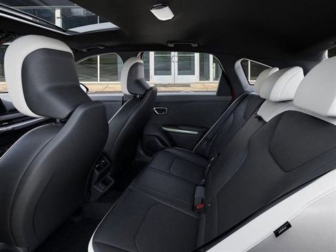 New 2026 Kia K4 GT-Line Turbo FWD image 18