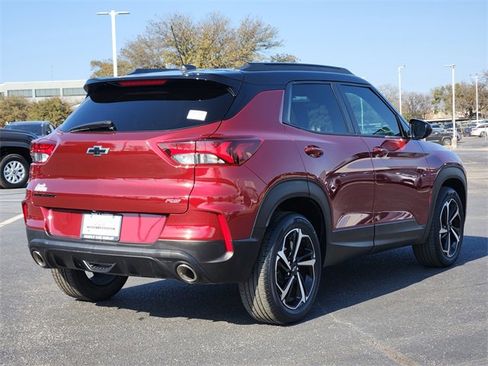 Used 2022 Chevrolet TrailBlazer RS image 4