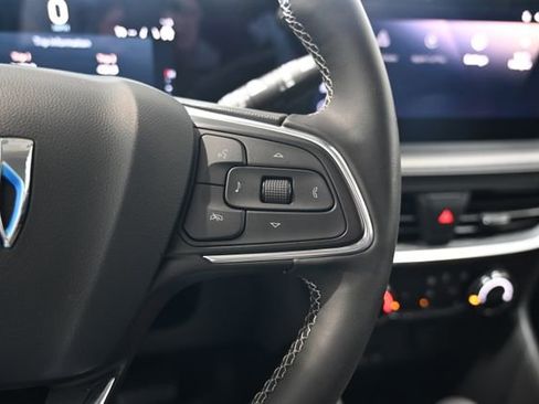 Used 2024 Buick Encore GX Preferred w/ Comfort Package image 23