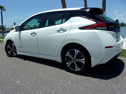 Used 2018 Nissan Leaf SV FWD image 37