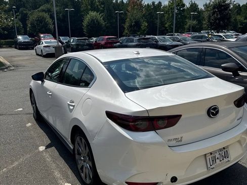 Used 2020 MAZDA MAZDA3 AWD Sedan w/ Premium Package image 6
